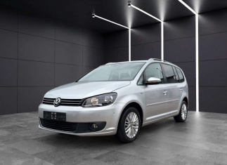 Volkswagen Touran 1.2 1.Hand Navi Kamera 7 Sitzer AHK Cup