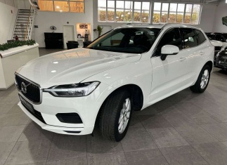 Volvo XC60 Momentum Pro 2WD Panorama Leder Navi AHK.
