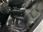 Volvo XC60 Momentum Pro 2WD Panorama Leder Navi AHK.