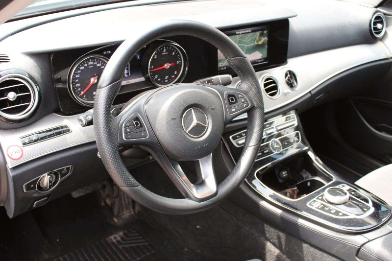 Mercedes-Benz Třídy E d Lim. Avantgarde Kamera_Distronic_LED_Nav