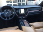 Volvo XC60 Inscription 2WD+Navi/LED/Kamera/Pano/20 Zoll/SH+