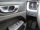 Volvo XC60 2.0 T5 AWD Momentum Pro Geartronic