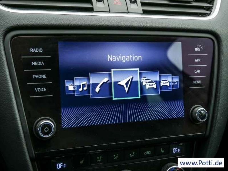 Škoda Octavia Combi Clever 2.0 TDI DSG Navi Bluetooth
