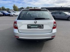 Škoda Octavia Combi 1.6 TDI Ambition SHZ PDC Tempomat Klima