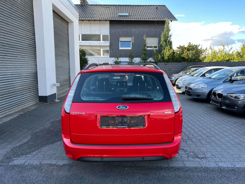 Ford Focus 1.6 Style+ Turnier
