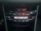 Peugeot 208 1.2 Allure Pan.Dach+NAVI+PDC+Klimaautomatik