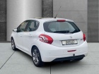 Peugeot 208 1.2 Allure Pan.Dach+NAVI+PDC+Klimaautomatik