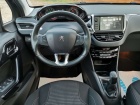 Peugeot 208 Allure Tempo Sitzheizung Isofix Pano Bluetooth LED