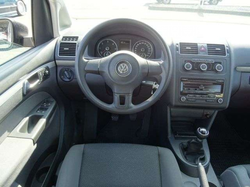 Volkswagen Touran 1.6 TDI *1.HAND *KLIMA *SITZHEIZUNG *AHK