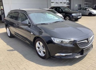 Opel Insignia SPORTS TOURER 2,0 CDTi Kombi
