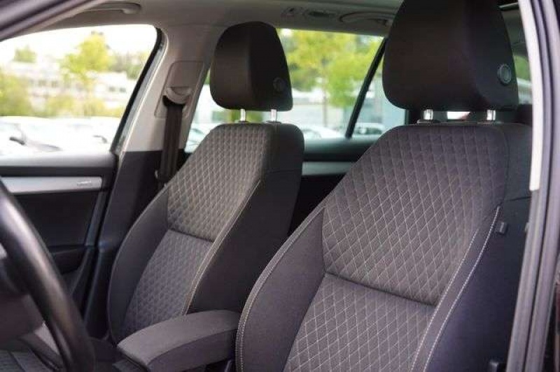 Škoda Octavia Combi Edition*AppleCarPlay XENON*KAMERA