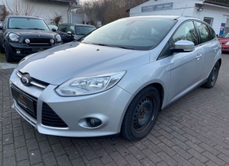 Ford Focus Lim. Trend  Klimaauto Tempomat Bluetooth