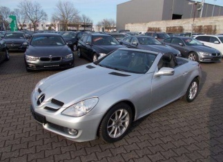 Mercedes-Benz SLK SLK 200, Navi Leder zus. Alu Winterräder