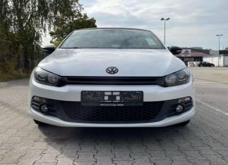 Volkswagen Scirocco 2.0 TDI Life  NAVI XENON KAMERA 19 ZOLL